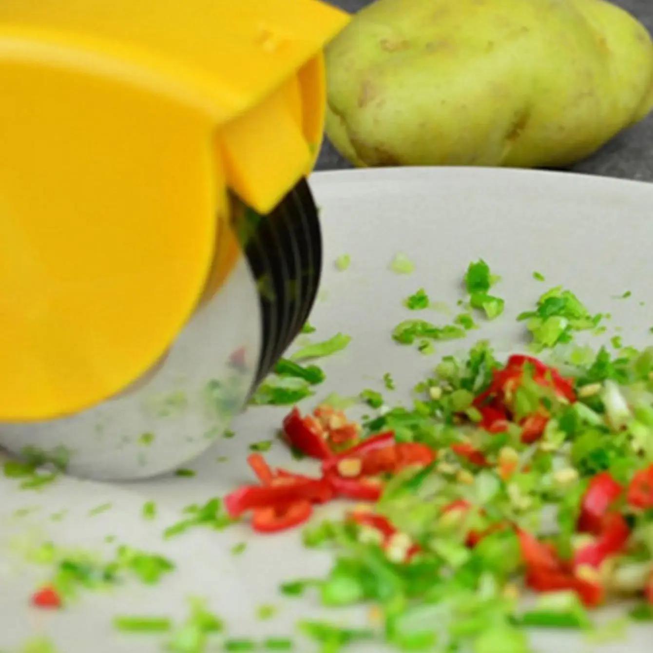 Kitchen Gadgets Wirecutter - 1pc-kreative Hopper Küche geschnitten Zwiebel Knoblauch
